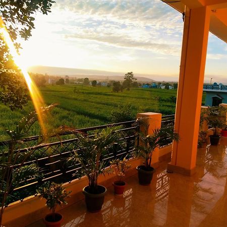 Airport Luxury Nature Homestay- Near Jolly Grant Airport Dehradun Doiwāla Eksteriør bilde