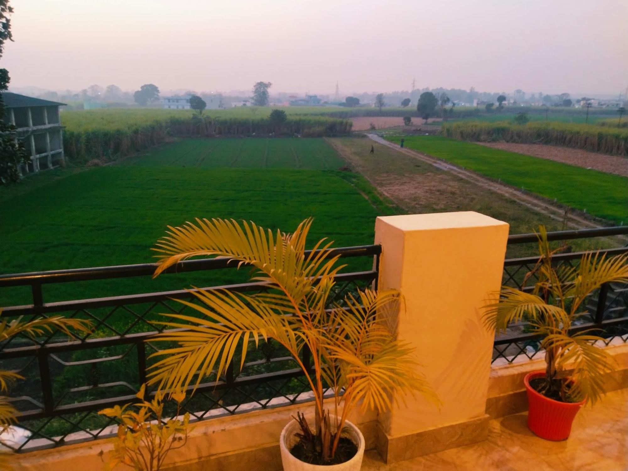 Airport Luxury Nature Homestay- Near Jolly Grant Airport Dehradun Doiwāla Eksteriør bilde