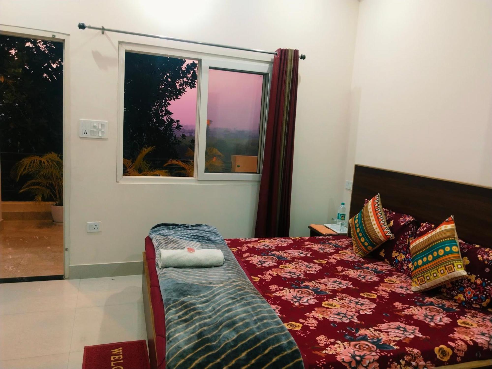 Airport Luxury Nature Homestay- Near Jolly Grant Airport Dehradun Doiwāla Eksteriør bilde